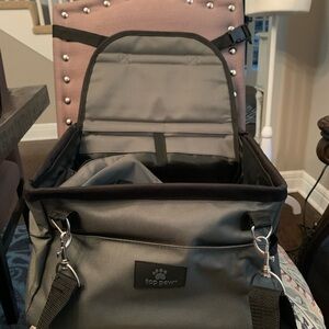 Pet Top Paw Gray Bag 12”x 12” Side Pockets, Car Support Strap